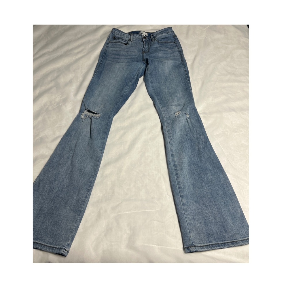 Kendall & Kylie Light Wash Distressed‎ Flare Jeans Size 3/4